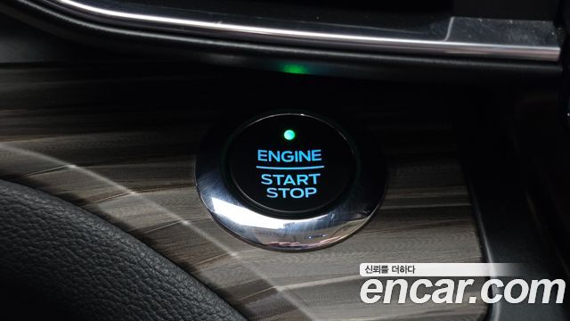 Ford Explorer 2020 — photo 24