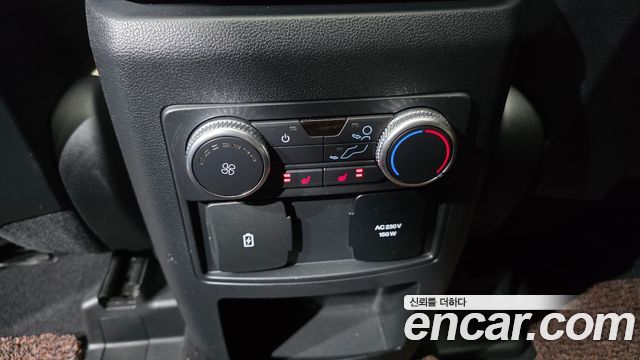 Ford Explorer 2020 — photo 30