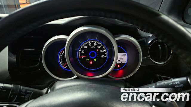 Honda N-BOX 2015 — photo 8