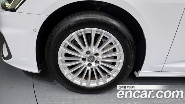 Audi A6 2020 — photo 5