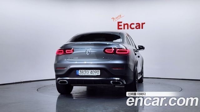 Mercedes-Benz GLC-Class 2022 — photo 4