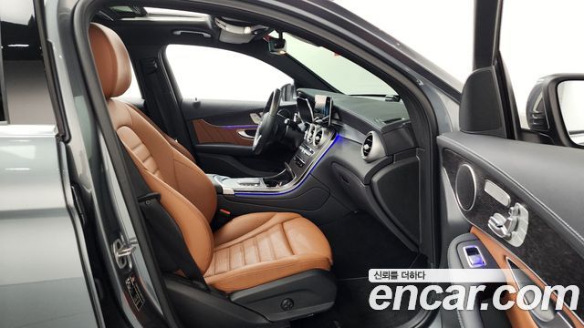 Mercedes-Benz GLC-Class 2022 — photo 11