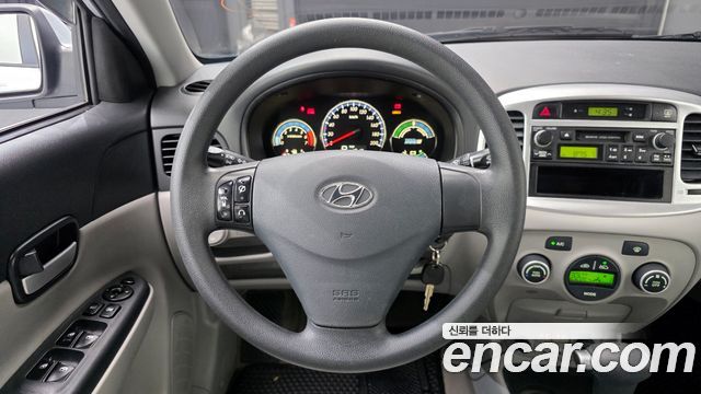Hyundai Verna 2007 — photo 13