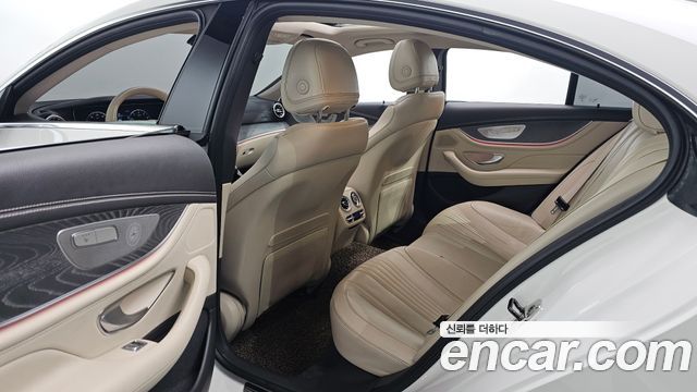 Mercedes-Benz CLS-Class 2021 — photo 12
