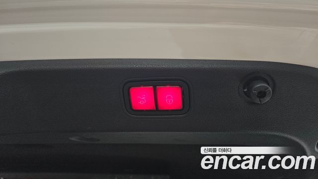 Mercedes-Benz CLS-Class 2021 — photo 17
