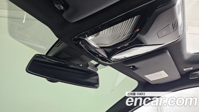 BMW 3-Series 2022 — photo 15