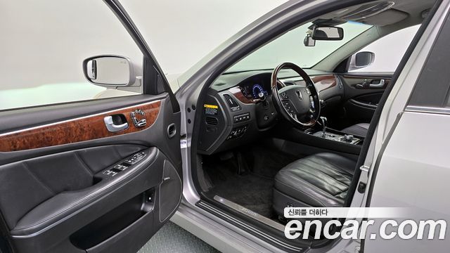 Hyundai Equus 2012 — photo 11