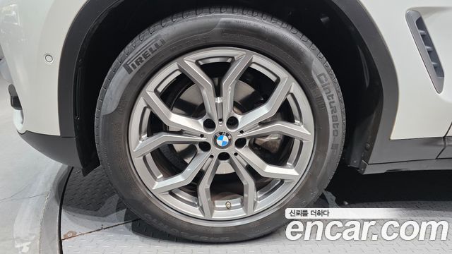 BMW X3 2018 — photo 5