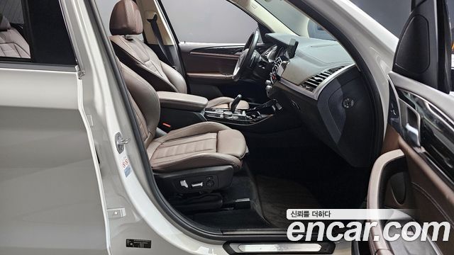 BMW X3 2018 — photo 10