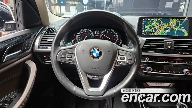 BMW X3 2018 — photo 14