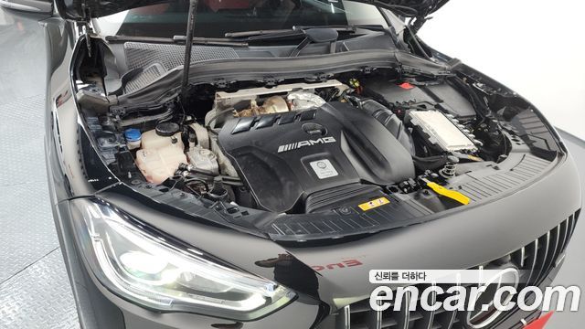 Mercedes-Benz GLA-Class 2023 — photo 6