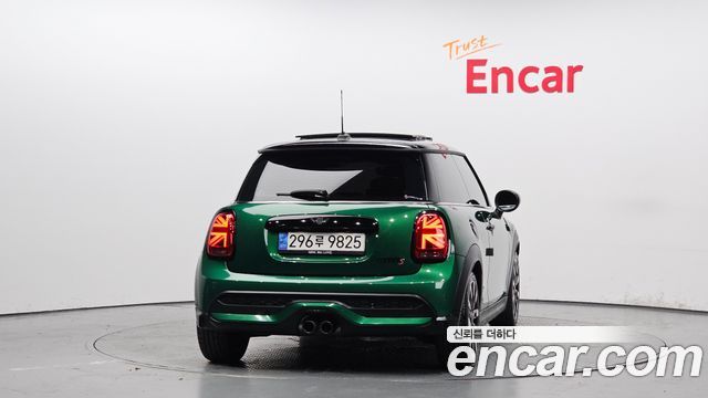 Mini Cooper 2023 — photo 4