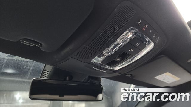 Mercedes-Benz A-Class 2020 — photo 18