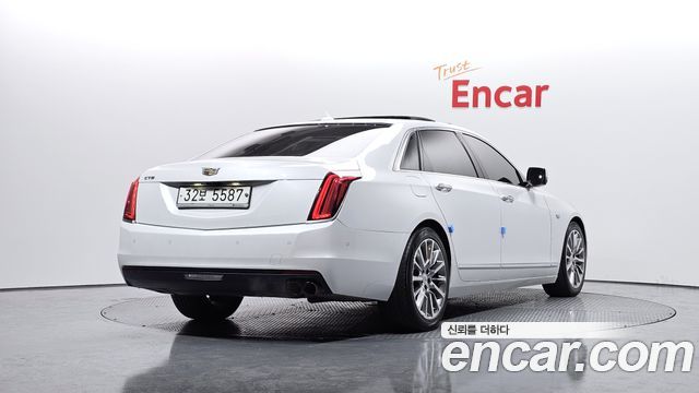 Cadillac CT6 2018 — photo 2