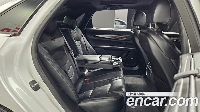 Cadillac CT6 2018 — photo 12