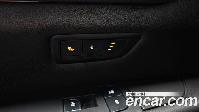 Cadillac CT6 2018 — photo 18