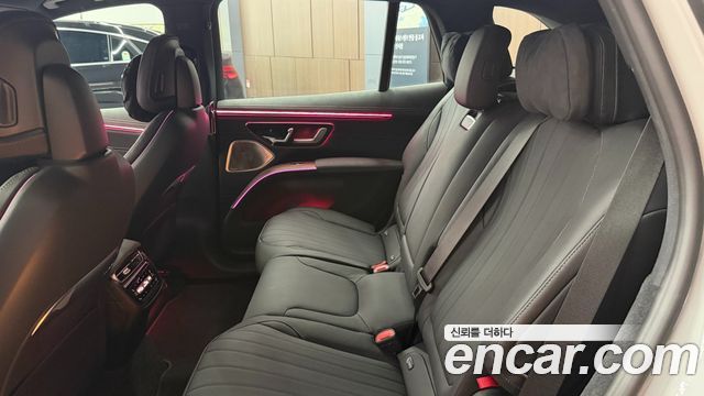 Mercedes-Benz EQS 2025 — photo 9