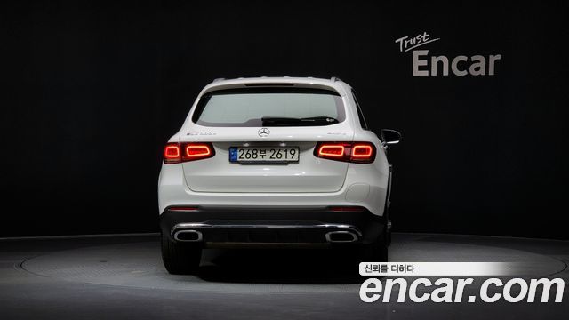 Mercedes-Benz GLC-Class 2022 — photo 4