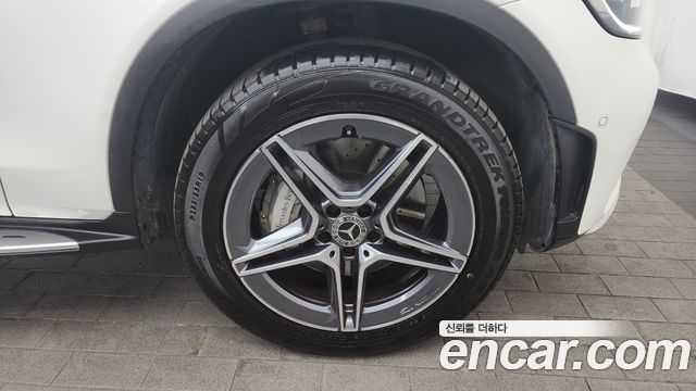 Mercedes-Benz GLC-Class 2022 — photo 5