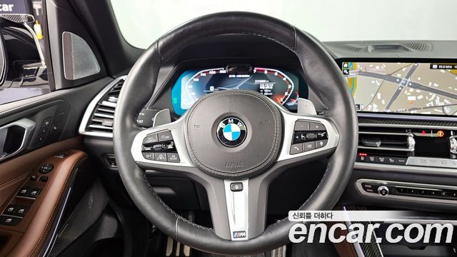 BMW X5 2022 — photo 13