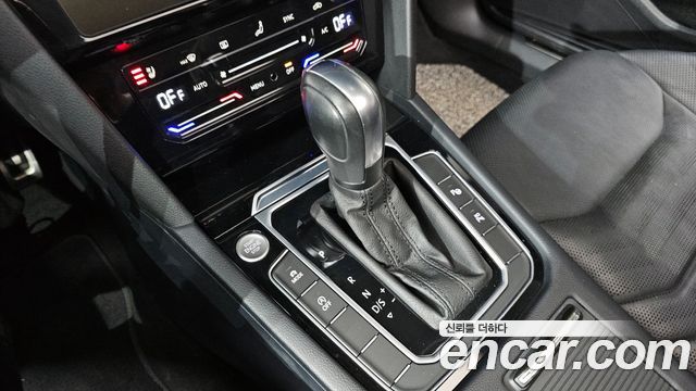 Volkswagen Arteon 2022 — photo 9