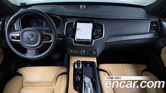 Volvo XC90 2023 — photo 7