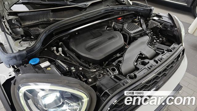 Mini Countryman 2021 — photo 6