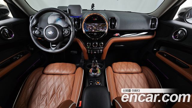Mini Countryman 2021 — photo 7