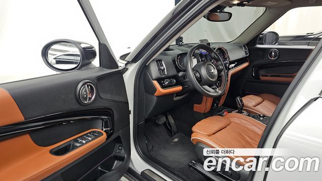 Mini Countryman 2021 — photo 10