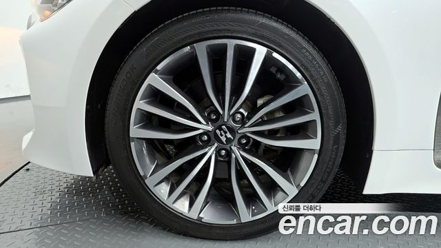 Kia Stinger 2018 — photo 5