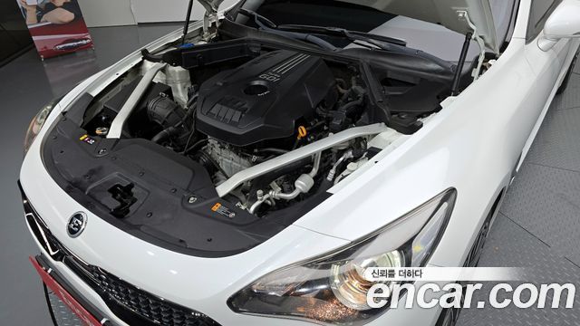 Kia Stinger 2018 — photo 6