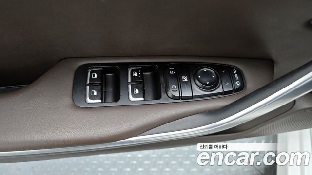 Kia Stinger 2018 — photo 18