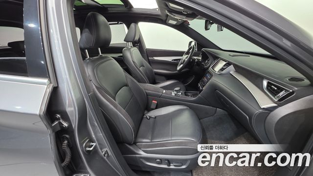 Infiniti QX50 2019 — photo 10