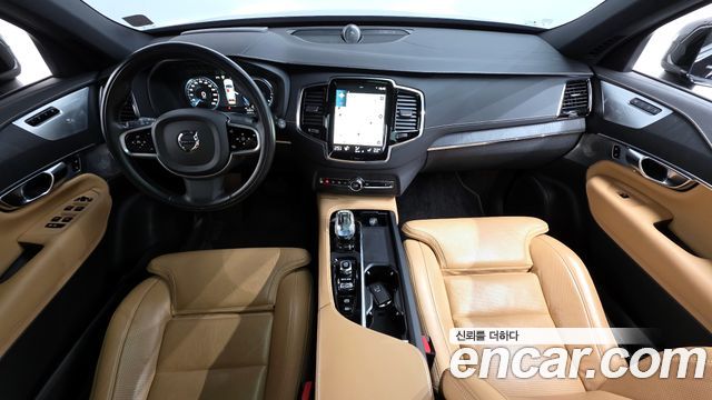 Volvo XC90 2021 — photo 7