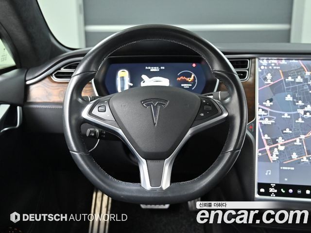 Tesla Model S 2017 — photo 13