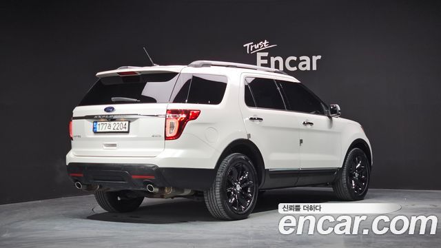 Ford Explorer 2015 — photo 2