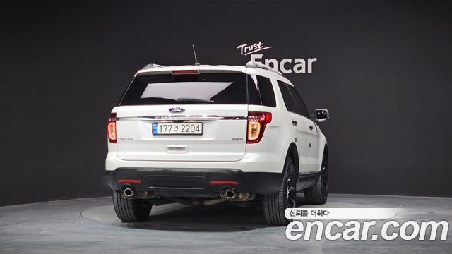 Ford Explorer 2015 — photo 4