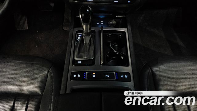Hyundai Genesis 2015 — photo 9