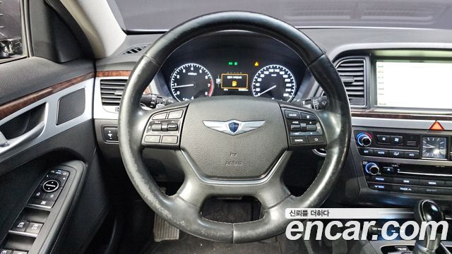Hyundai Genesis 2015 — photo 13