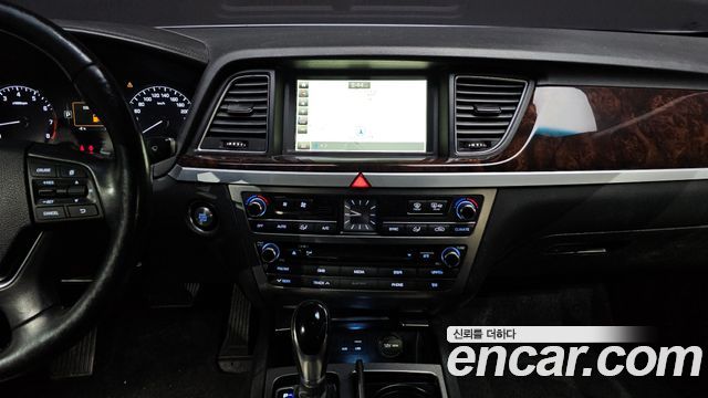 Hyundai Genesis 2015 — photo 14