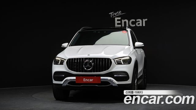 Mercedes-Benz GLE-Class 2023 — photo 3
