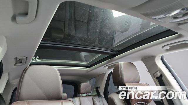 Mercedes-Benz GLE-Class 2023 — photo 19