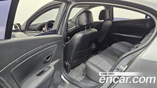 Renault Korea SM3 2016 — photo 11