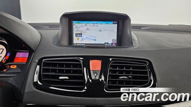Renault Korea SM3 2016 — photo 17