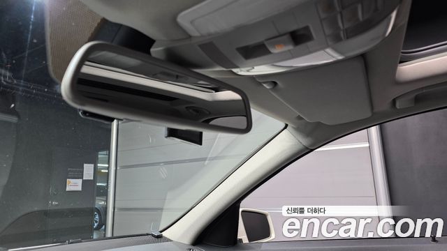 Mercedes-Benz C-Class 2011 — photo 18