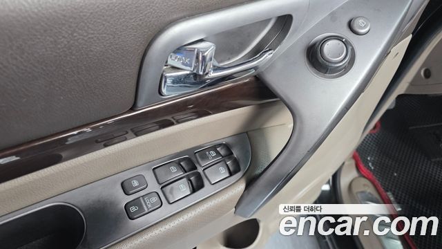 KG Mobility KORANDO 2014 — photo 13