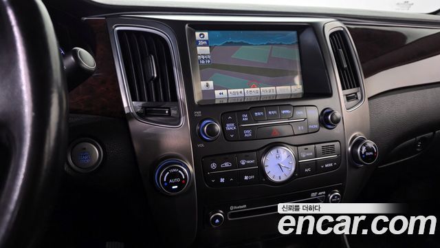 Hyundai Equus 2012 — photo 15