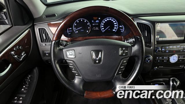 Hyundai Equus 2012 — photo 18