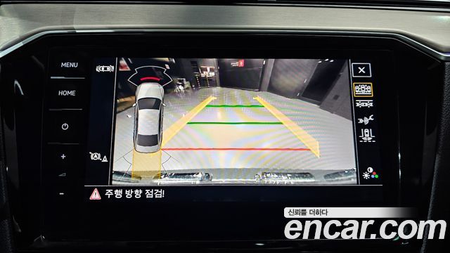 Volkswagen Passat 2022 — photo 15