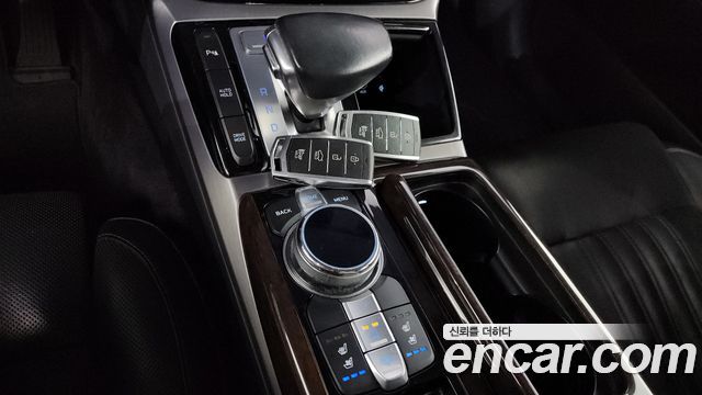 Genesis EQ900 2018 — photo 9
